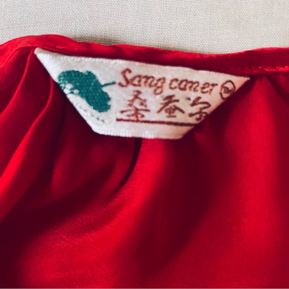 Pure silk cherry red dress/nightie cap sleeves - Picture 8 of 9